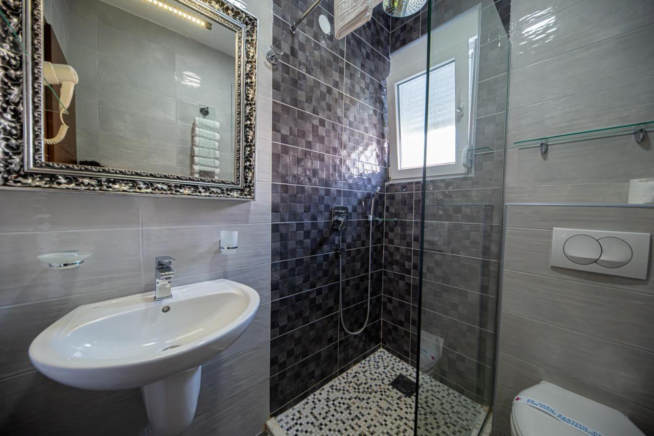 Kristal Apartmani Čanj Buitenkant foto